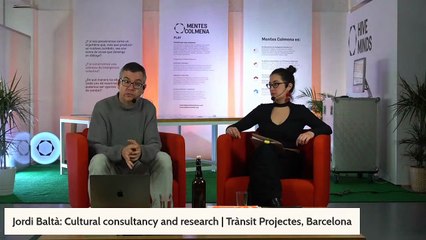 the benefits of hive minds, including increased efficiency, better decision-making, and innovation.