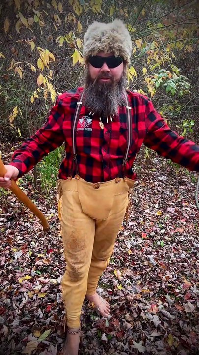 I didn't always want to be an outdoor teacher... I wanted to be, a LUMBERJACK!