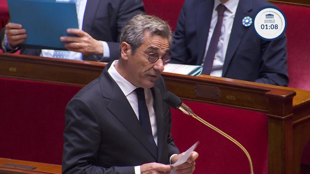 Le gouvernement français engage une procédure de "suspension" de Shein en France
