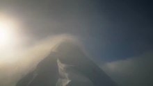 Primer Tráiler Oficial de 'Mountains of the Moon'