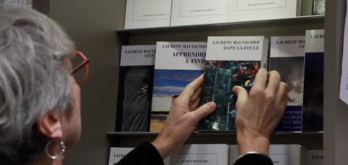 À Metz, une librairie met en lumière l’auteur du Goncourt 2025 depuis 10 ans