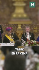 Esta imagen de Felipe VI y el sultán de Oman llama poderosamente la atención por un detalle: ha pasado más veces
