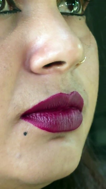 Alka Yagnik, Kumar Sanu•Apni Bhi Zindagi Mein