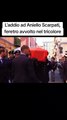 L'addio ad Aniello Scarpati, feretro avvolto nel tricolore