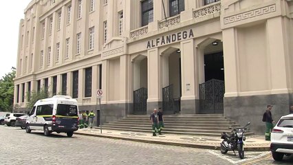 Receita Federal apreende 670 toneladas de quartzo