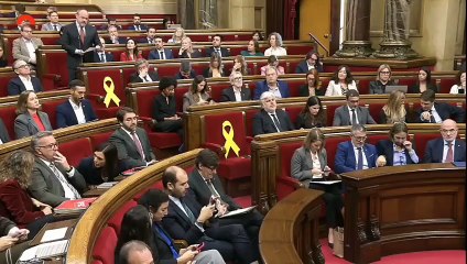 "PSOE y Junts han hecho un Sálvame: dicen que han roto pero siguen cobrando juntos la exclusiva"