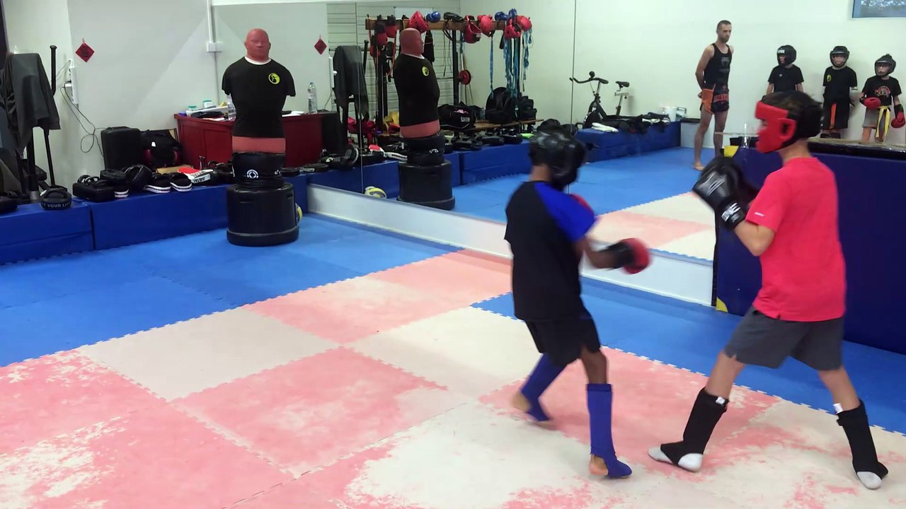 kick boxing st sulpice enfants