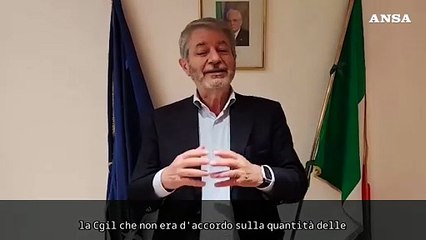 Firmato il contratto scuola, aumenti medi di 150 euro, per un totale di 4,1 miliardi