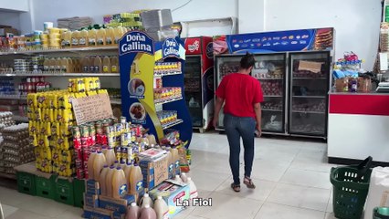 planearon hacer un compartir  pero a ultima hora una de las chicas hizo esto