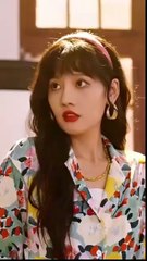 money talks and she's fluent chinese drama, She Rose Before the Future Came