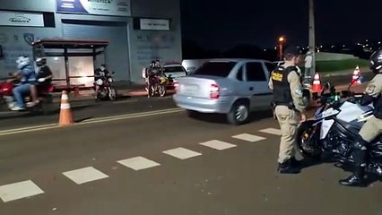Operação Sinergia: PM realiza fiscalização de trânsito na Avenida Piquiri