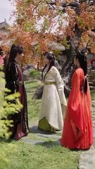 Renací para alejarme, pero ahora me persigues (Doblado)