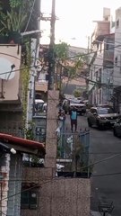 "Dois corpos são encontrados dentro de residência em bairro de Salvador; assista