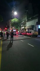 Incendio y desesperación en Palermo: una mujer murió y otras cinco personas fueron hospitalizadas