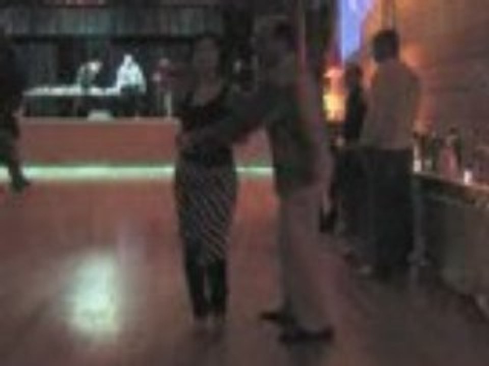 Lobo et une danseuse