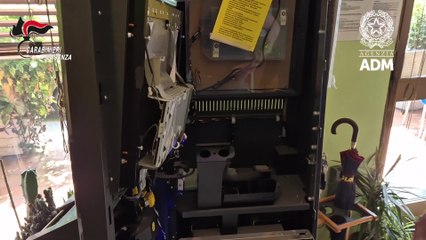 Cosenza, sequestro da oltre 12 milioni sui giochi telematici: indagato imprenditore per peculato (06.11.25)