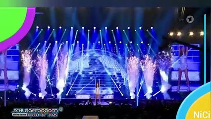 Andrea Berg -Sag niemals nie  (Schlagerboom Open Air 2025 -Die Berge leuchten!)
