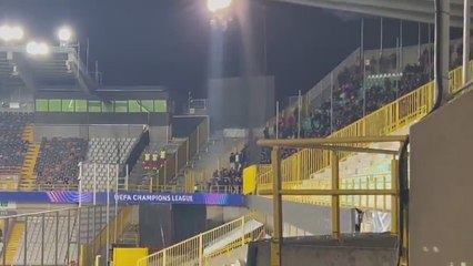 La afición del Barça carga contra Laporta tras el empate en Brujas