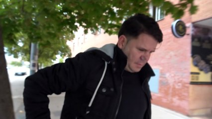 Lucas, de 'Andy y Lucas' reacciona con una irónica sonrisa a sus preocupantes deudas