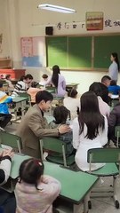 Tres golpes a mi corazón (Doblado) en Español - Full Movie