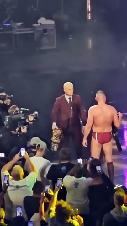 Cody Rhodes Confronts Gunther Off Air After WWE Raw #shorts #wwe #codyrhodes #gunther