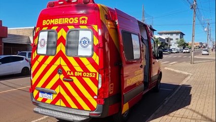 Homem de 23 anos sofre acidente ao colidir com barras de ferro no Bairro Cascavel Velho