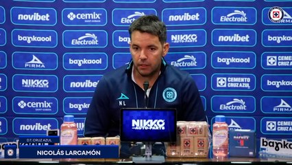 Nicolás Larcamón y Cruz Azul van duro contra Pumas: "Sabemos la jerarquía del plantel"