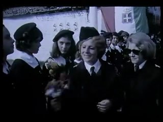 ❤ Vajzat me kordele të kuqe / Filma Shqiptar #shqip #gentigjini