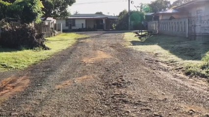 Residentes de El Mirador 1 exigen soluciones por inundaciones y deterioro vial en David