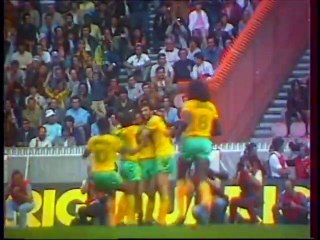 Fanion PSG / FC Nantes - Finale Coupe De France 1983 - Football Ancien