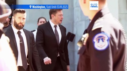 Azionisti di Tesla approvano bonus da mille miliardi di dollari: Elon Musk potrebbe diventare il primo trilionario della storia