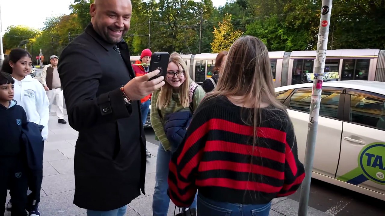 Ghost Prank jumping scary