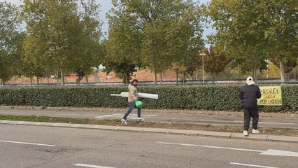 La pancarta en apoyo a Vinicius en Valdebebas