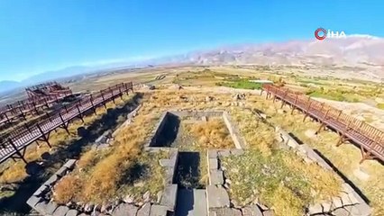 Urartu, Bizans ile Osmanlı'ya ev sahipliği yapan tarihi kale havadan görüntülendi