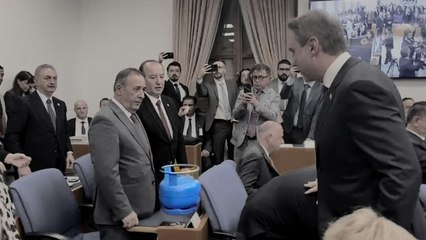 "Mutfakta tüp boş” diyen CHP’li Akay’a Bakan Bayraktar’dan yanıt: Çünkü doğalgaz kullanıyorlar