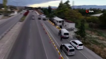 Burdur'da 36 kilo skunk maddesi ele geçirildi, operasyon görüntülüleri film sahnelerini aratmadı