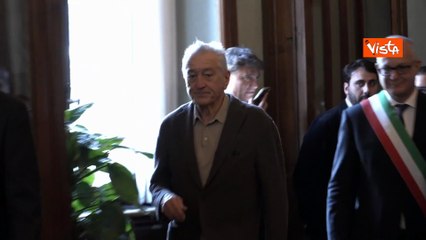 Robert De Niro riceve in Campidoglio la Lupa Capitolina
