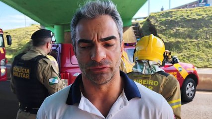 "Informação inicial era de que uma adolescente tinha pulado do viaduto junto com uma outra criança", afirma médico