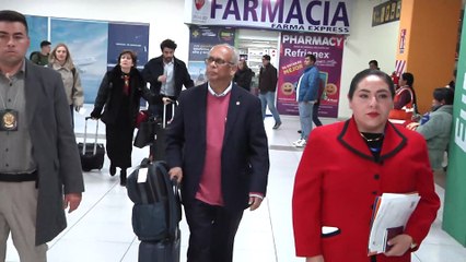 LLEGADA AUTORIDADES INTERNACIONALES  1´29´´  GUBERNAMENTAL