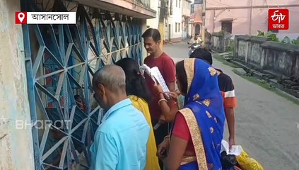 বাড়িতে কাউন্টার খুলে SIR ফর্ম বিলি ! বয়ে নিয়ে যাওয়া সম্ভব নয়: বিএলও