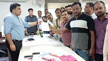 BJP जिला अध्यक्ष पर पत्रकार को धमकी देने का आरोप, FIR कराने की कही बात, पत्रकारों ने कलेक्टर-SP को सौंपा ज्ञापन