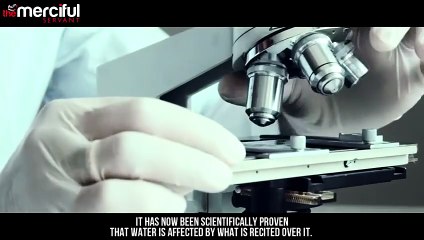 Water reacts after recite quran on zamzam