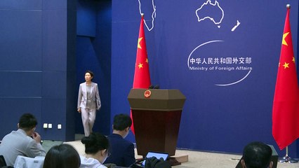 Trump dice que Rusia y China han realizado en secreto pruebas de armas nucleares