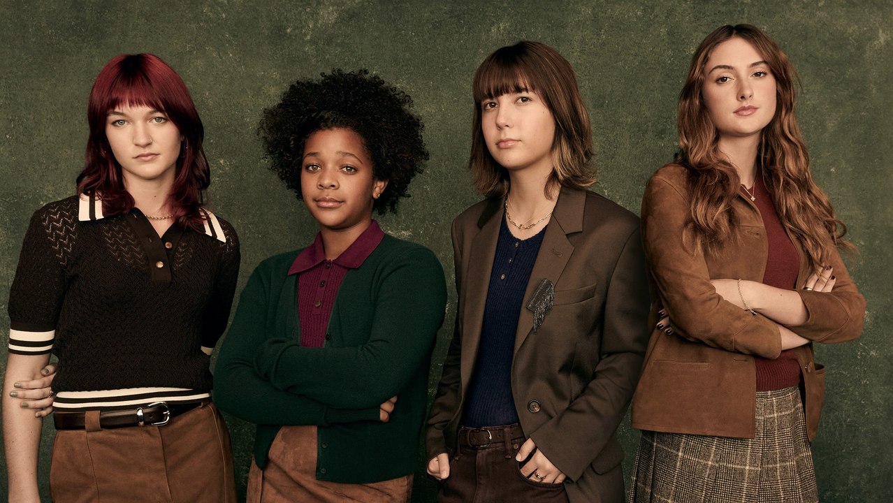 Altadena Girls | Town & Country Philanthropy Issue