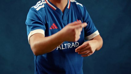 Les joueurs du XV de France interprètent « la Marseillaise » en langue des signes - Rugby