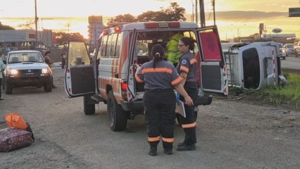Seis heridos deja vuelco de un busito con trabajadores agrícolas en David