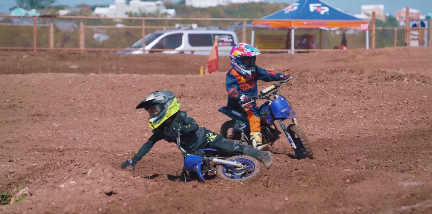 PW50 Motocross Racing (Raw #27)