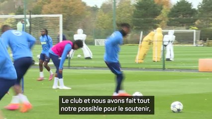 Tottenham - Franck : "Nous sommes derrière Udogie" après la menace d'arme à feu