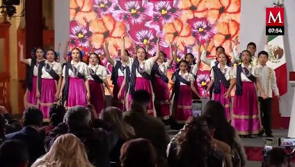 Así se vio parte de la Fiesta de las Culturas Comunitarias 2025 en 'La Mañanera del Pueblo’,