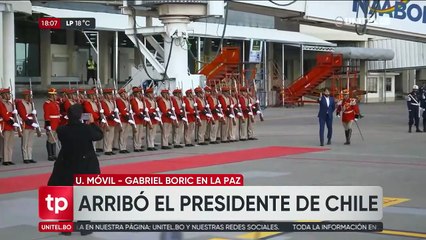 Boric llega a La Paz para la posesión de Rodrigo Paz